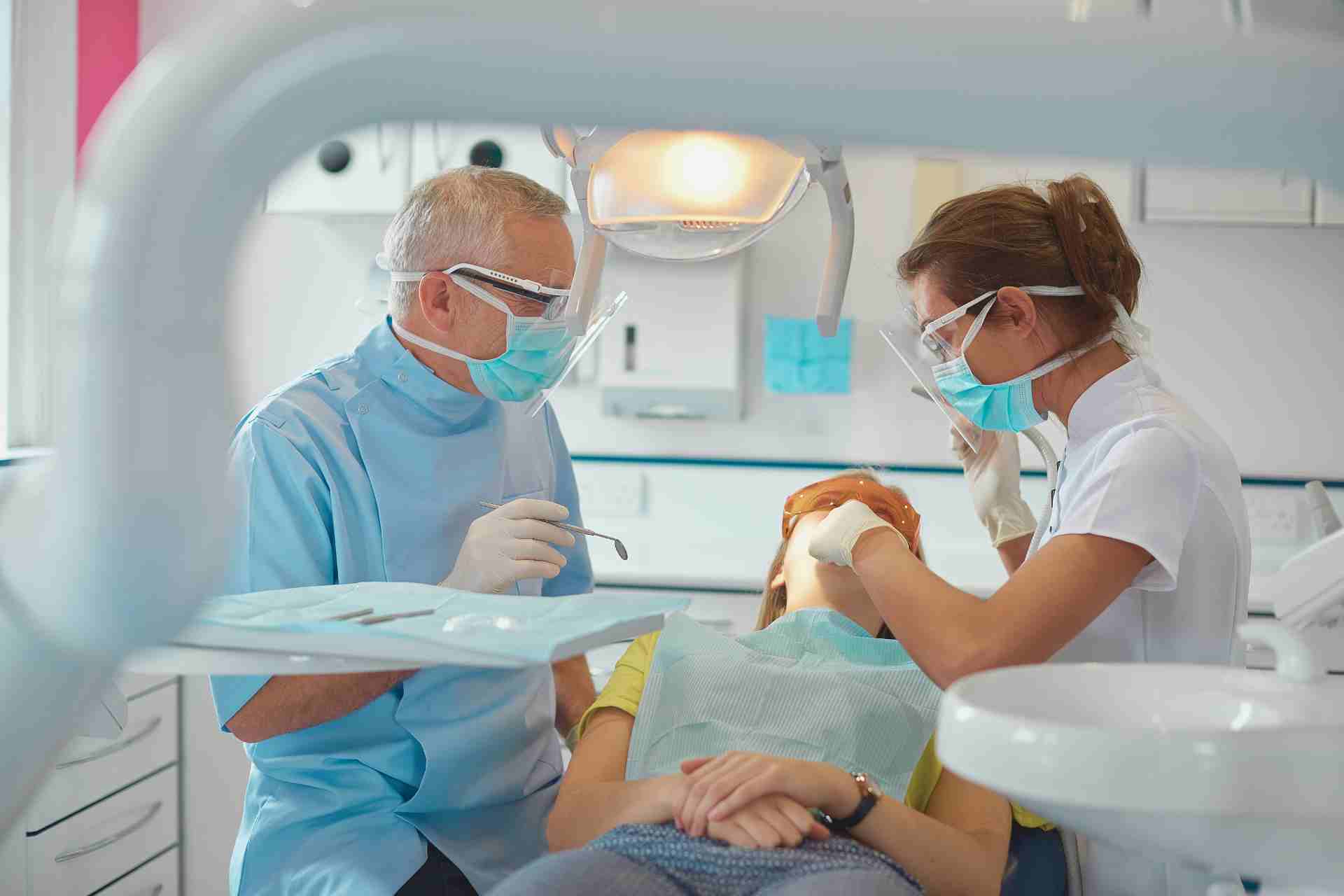 Dentist in Tarzana, CA